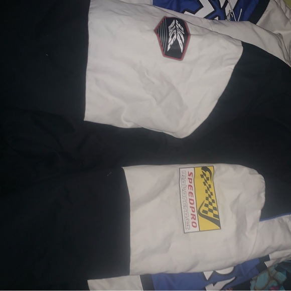 I’m selling a varsity jacket from H&M - Picture 6 of 6